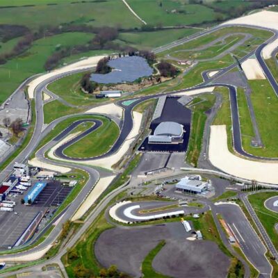 Campagnano di Roma e l’Autodromo Vallelunga: motori, passione e ospitalità alla Torre Antica Suite